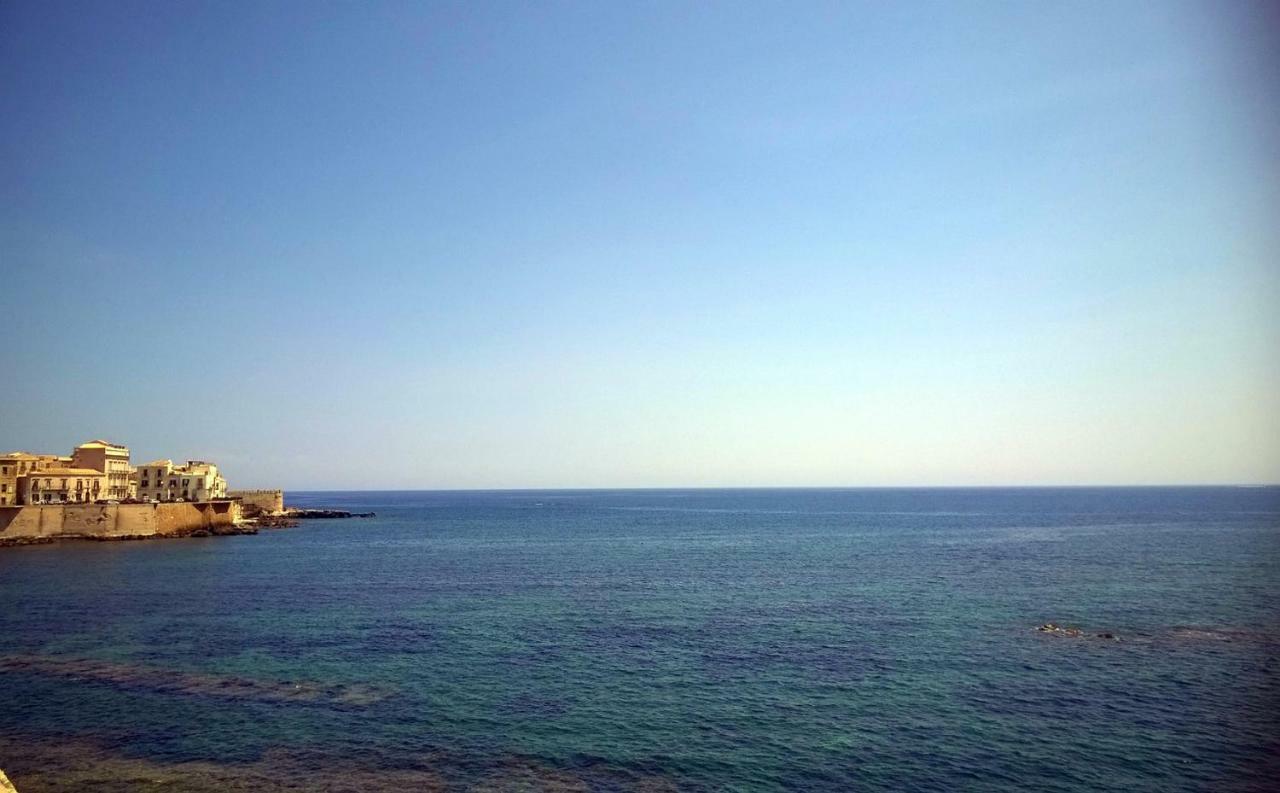 B&B Luna Syracuse Bagian luar foto